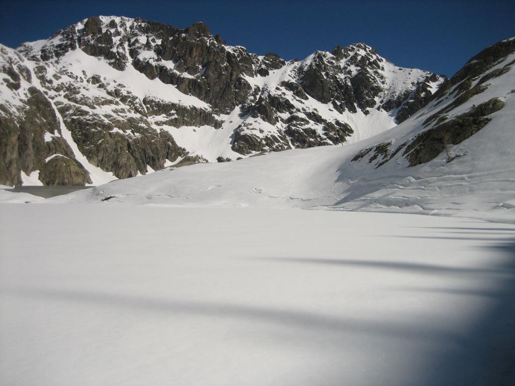 Sul lago Nero, ancora portante...forse.