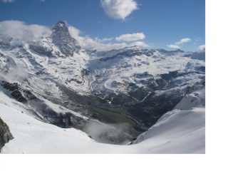 La conca del Breuil con il Cervino alto lassu'...dai pressi del col de Vofrede
