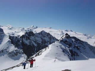 Arrivo in punta con il Rutor alle spalle