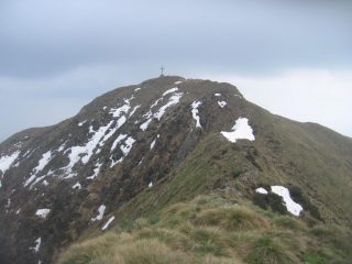 La vetta del Turlo vista dalla cresta N