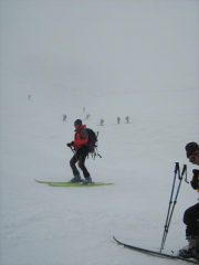 in discesa nel canale...peccato la nebbia!!!