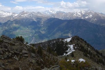 La cresta che scende verso il Mt Broillat