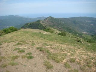 la costa salita - al centro il Pizzo Auguzzo