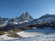 Il lago Goilet con sua Maestà il Cervino
