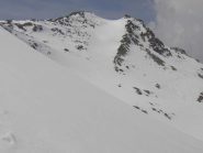 Sguardo alla vetta dal Colletto Rudelagnera