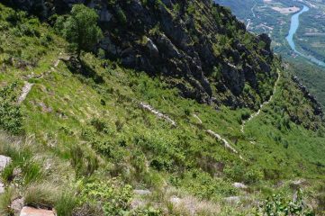 Sentiero sotto la colma di Vercio