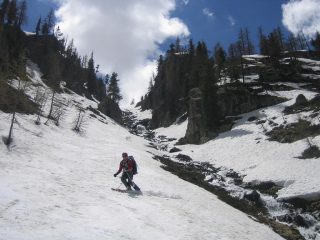 il ripido canale che collega con il Piano Valasco 