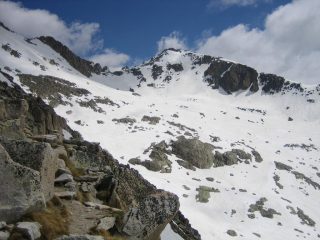 i pendii di discesa dalla Testa Sud di Bresses visti dal Passo di Prefouns