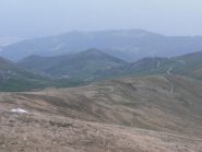 07 - Praterie gialle in alto (Ma ben fiorite...) e già verdi in basso...