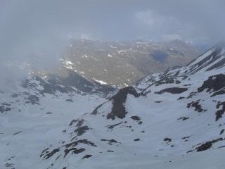 apertura  temporanea sul versante svizzero