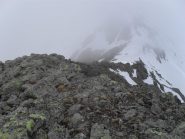 in discesa verso il colle inizia la visibilita'