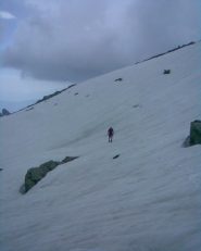 Attraversamento del grosso nevaio