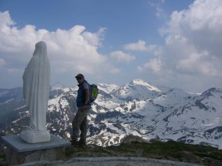 la madonnina sulla cima