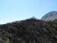 sembrano tanti indiani in assetto di guerra!