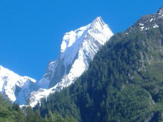 Spigolo nord del Badile