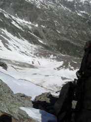 l'arrivo al Colle del Paramont con vista sullo scivolo Nord