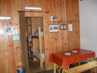 l'interno del bivacco...