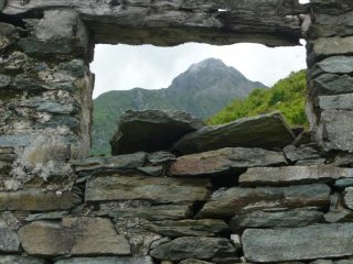 alla finestra la punta marsè