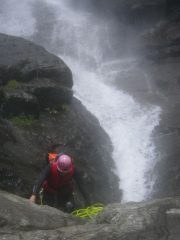 Renato al fondo della cascatona