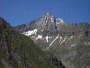 L'elegante Torre di Lavina