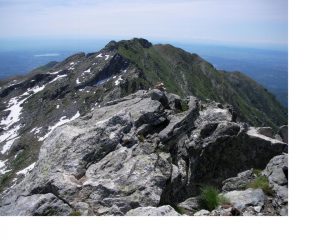 Ora e' la Cima Bonze a essere immortalata dal Bec delle Strie