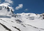 vista della via di salita (si intravedono le tracce)