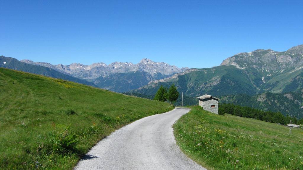 Scendendo in val Maira.....