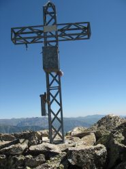 La croce sulla Guglia