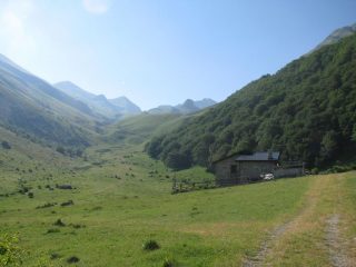 Masseria Vaccareccia nel Vallone del Chiarino