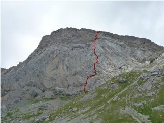 la parete ed il tracciato della via