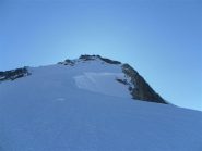 il tratto in neve per arrivare alla cresta finale