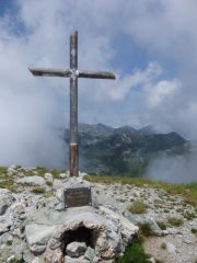 La croce di vetta