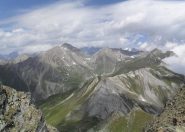 panorami dalla vetta,al centro il colle Serena,sullo sfondo la Grande Rochere , la Bonale' e d il Creton du Midi'..
