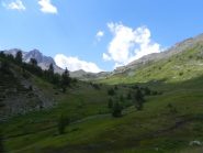 sullo sfondo il Colle