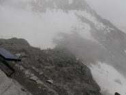 02 - Vista del tratto attrezzato sotto il rif.Guide d'Ayas