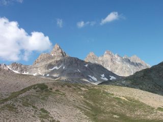 al col de Roux stupendo panorama sul gruppo dello Chambeyron 
