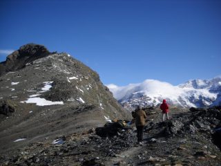 alba radiosa alle pendici del testa grigia