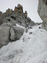Gianluca conduce nel tratto chiave del Collo di Bottiglia