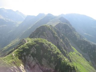 Il primo tratto di salita dopo i tre ometti (in discesa)