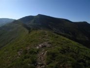 Il crinale verso la cima di Pian Comune