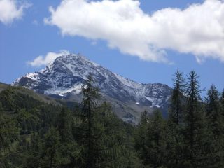 la rognosa imbiancata salendo