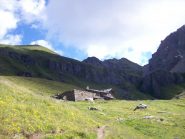 Il casotto vicino al Lago del Laus