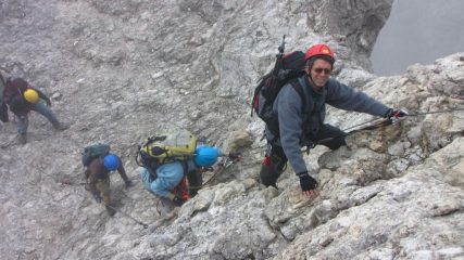 salendo lungo la via ferrata...04 (23-7-2011)