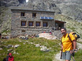 Arrivare in un rifugio è sempre una bella sensazione. Custode molto simpatico e ospitale