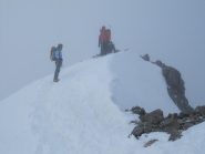 La vetta non ci regala i panorami che speravamo di vedere...