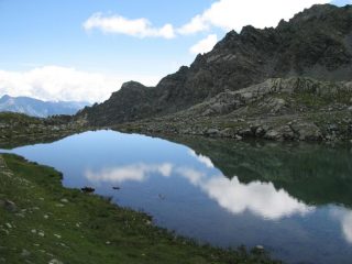 Lago Laris