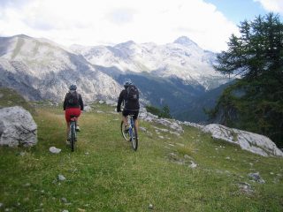 sullo sfondo Pic de Rochebrune