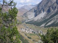 dallo sterrato: sguardo su Cervières 