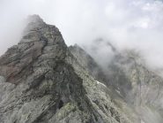 Cresta sommitale molto rotta