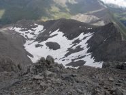 il grande nevaio nel vallone sotto la cima